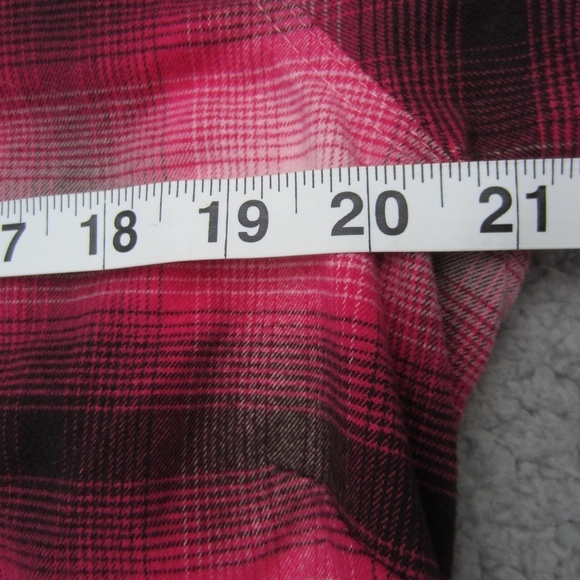 Mountain Hardwear Shirt Women's 14 Plaid‎ Red/Black Pockect Long sleeves Outdoor - Picture 10 of 11